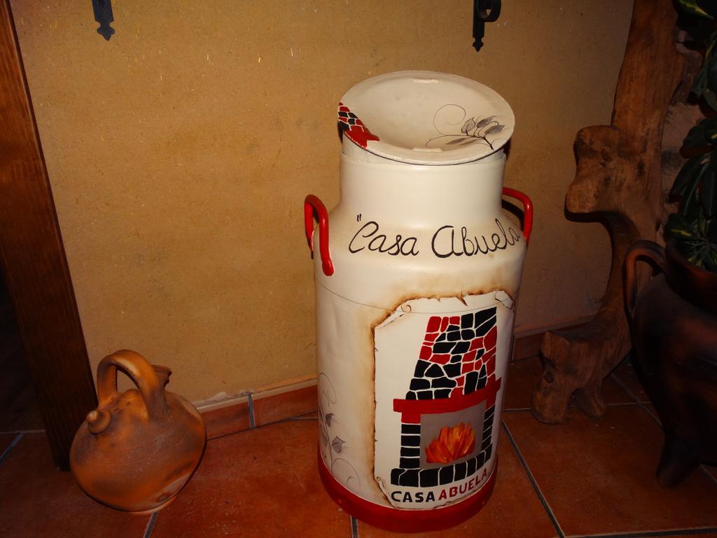 Grisuela Casa Abuela ★★★ 게스트하우스 외부 사진